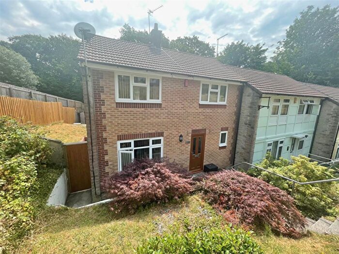 2 Bedroom Property To Rent In Southway Drive, Plymouth, PL6