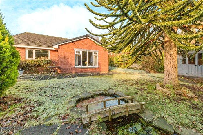 2 Bedroom Bungalow For Sale In Riley Close, Sandbach, Cheshire, CW11