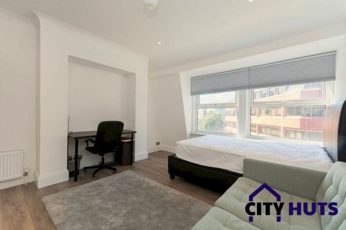 3 Bedroom Flat To Rent In Plimsoll Road, London, N4