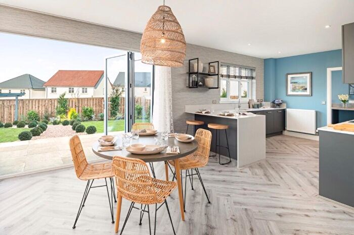 5 Bedroom Detached House For Sale In Eaglesham Road, Jackton, G75