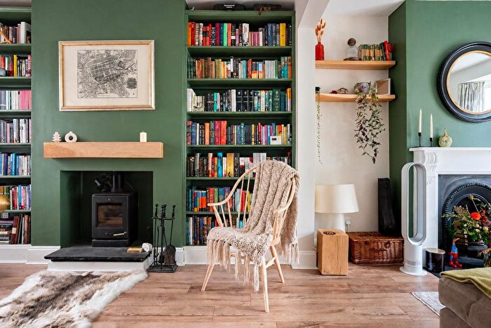 3 Bedroom Terraced House For Sale In Ashton Gate Road, Southville, BS3