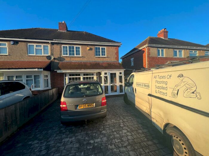 5 Bedroom Semi-Detached House To Rent In Brasenose Driftway, Oxford, OX4
