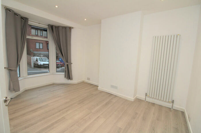 3 Bedroom Terraced House To Rent In Gladeswood Road, Belvedere, DA17