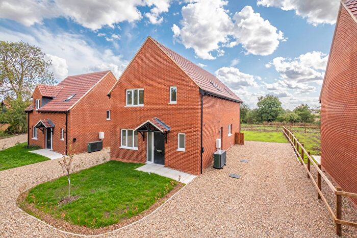 3 Bedroom Detached House For Sale In Lawshall, Bury St Edmunds, Suffolk, IP29