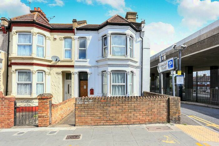1 Bedroom Flat To Rent In Abbey Road, London, SE2