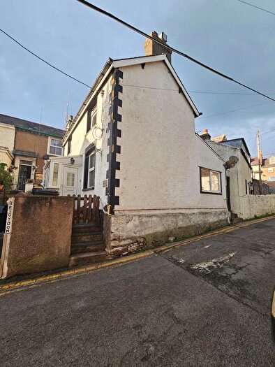 2 Bedroom Semi-Detached House To Rent In Pendre Road, Penrhynside, Llandudno, LL30