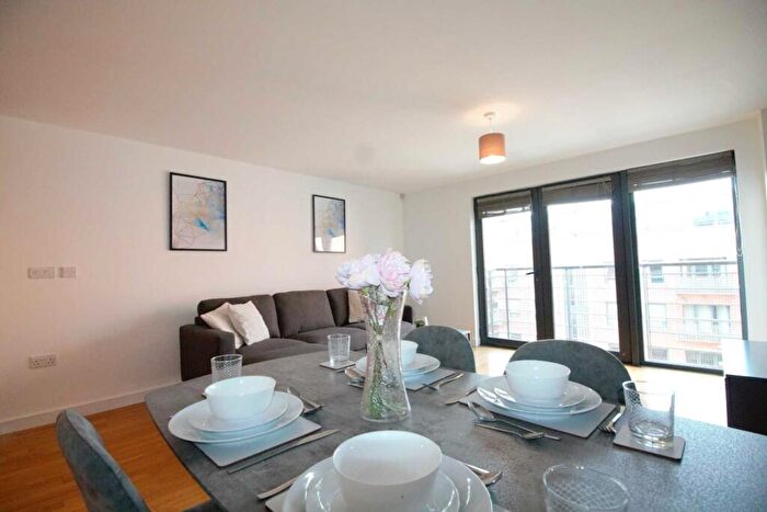 2 Bedroom Apartment To Rent In Duke Street, Liverpool, L1