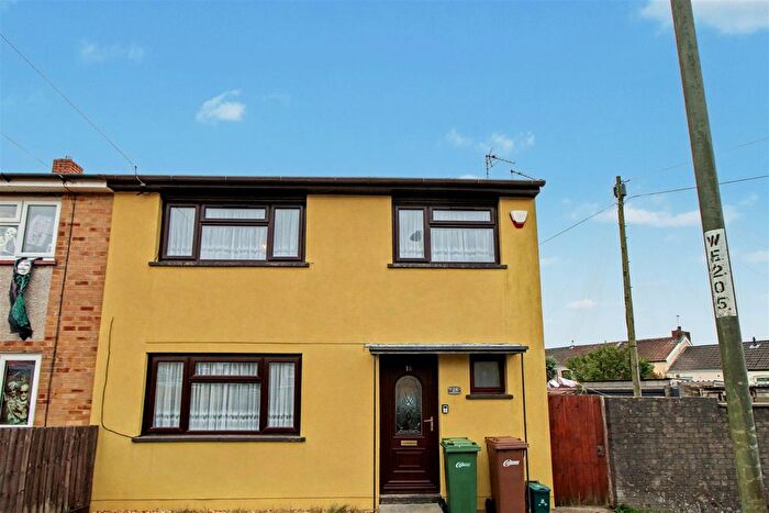 3 Bedroom Semi-detached House For Sale In Rockleigh Avenue, Aberbargoed, Bargoed, CF81