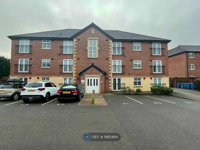 2 Bedroom Flat To Rent In Lytham Close, Warrington, WA5