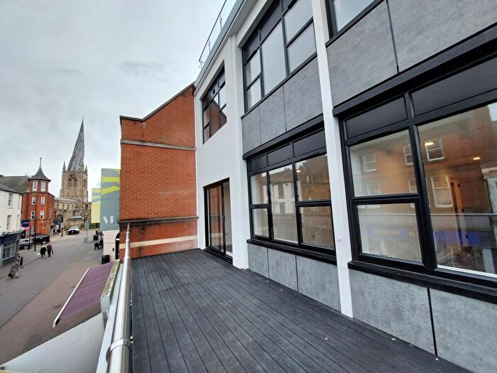 2 Bedroom Apartment To Rent In Burlington Street, Chesterfield, Derbyshire, S40