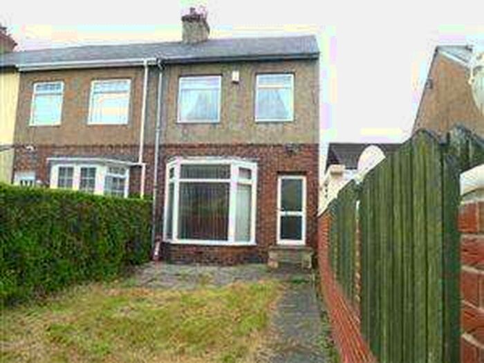 2 Bedroom End Of Terrace House To Rent In Greenside, Ashington, NE63