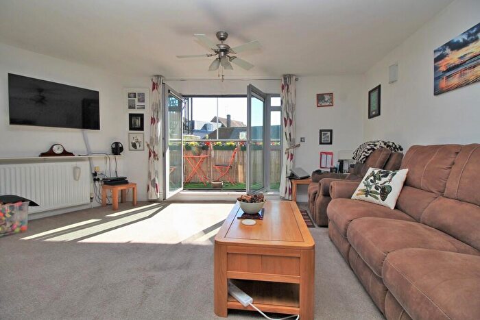 3 Bedroom Apartment For Sale In Grand Parade, Brighton, BN2