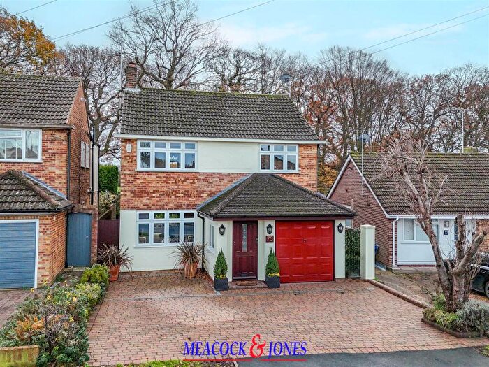 3 Bedroom Detached House For Sale In Woodland Avenue, Hutton, Brentwood, CM13