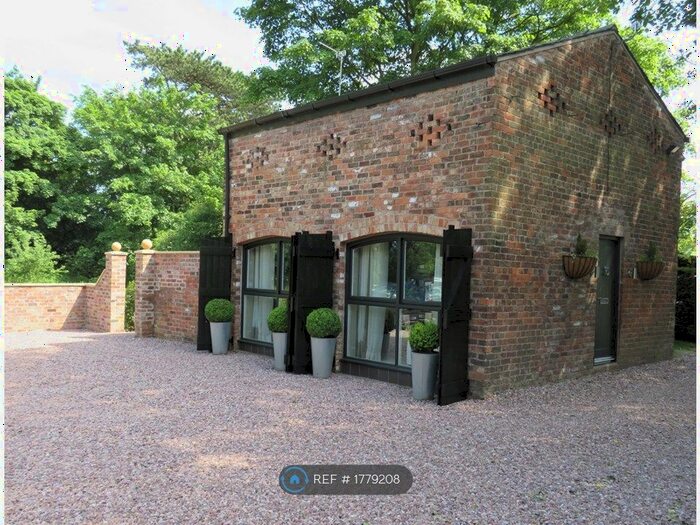 1 Bedroom Detached House To Rent In Lymm Road, Altrincham, WA14