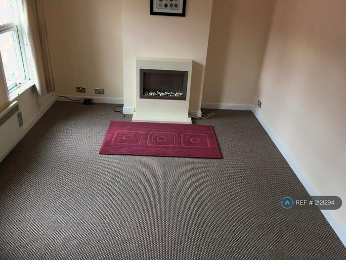 1 Bedroom Flat To Rent In Newcomen Road, Wellingborough, NN8