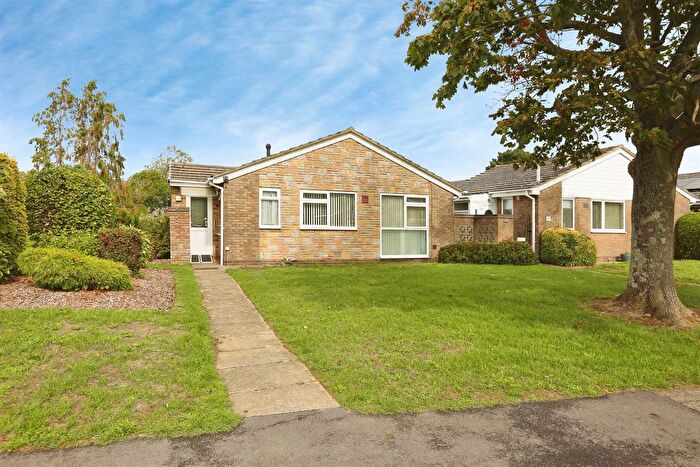 3 Bedroom Detached Bungalow For Sale In The Parkway, Gosport, PO13