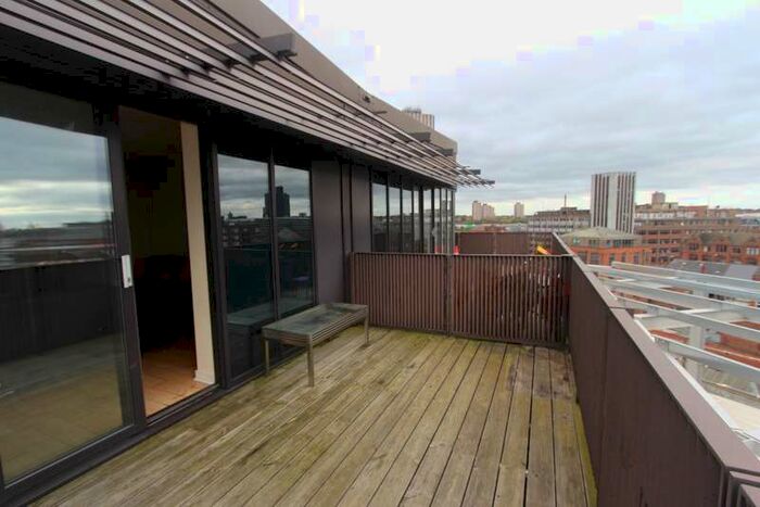 2 Bedroom House To Rent In Lee Circle City Centre, Leicester, LE1