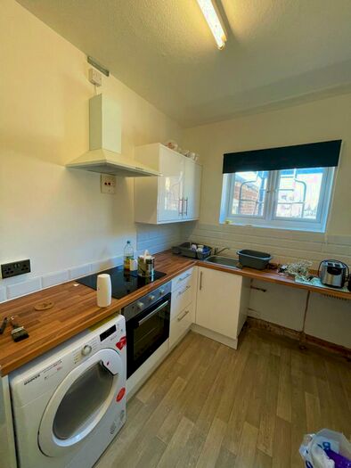 1 Bedroom Flat To Rent In High Street, Lowestoft, NR32