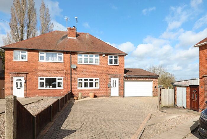 3 Bedroom Semi Detached House For Sale In Westwood Road, Calow, S44