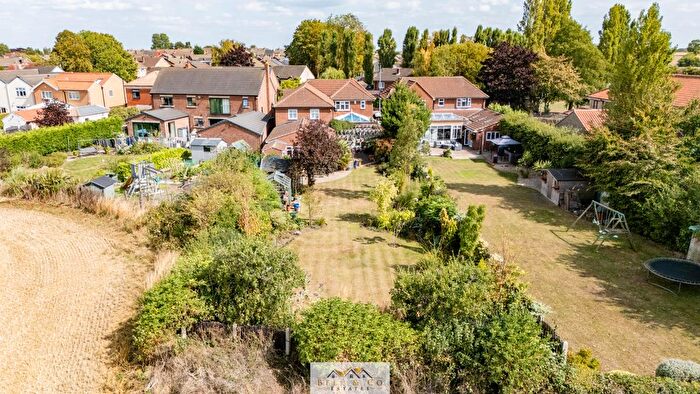 5 Bedroom Detached House For Sale In Crowgate, South Anston, Sheffield, S25