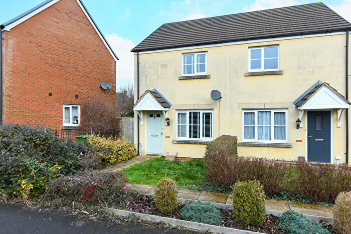 2 Bedroom Semi Detached House For Sale In Hummingbird Gardens, Trowbridge, BA14