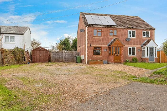3 Bedroom Semi-Detached House For Sale In Station Road, Eccles, Norwich, NR16