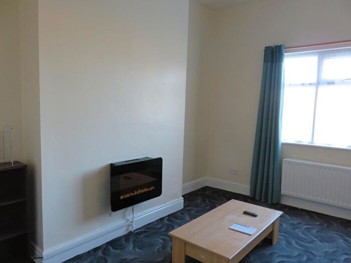 3 Bedroom Terraced House For Sale In Leonard Street, Hull, HU3