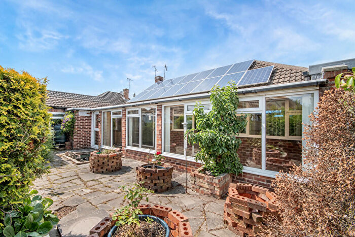 2 Bedroom Detached Bungalow For Sale In Durham Grove, Retford, DN22
