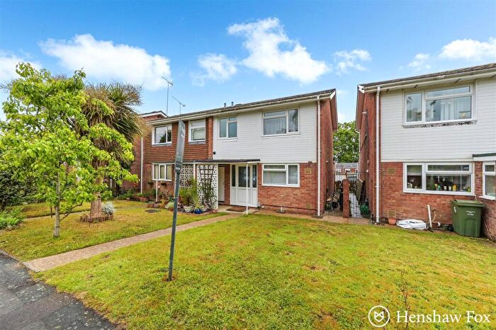 3 Bedroom Semi Detached House For Sale In The Vikings, Halterworth, Romsey, Hampshire, SO51