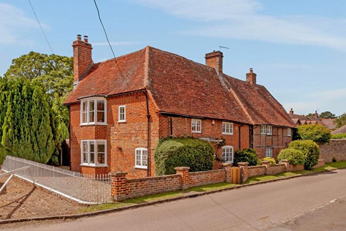 5 Bedroom Character Property For Sale In Henleys Lane, Drayton, Nr Abingdon, OX14