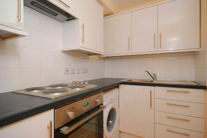 Studio To Rent In Euston Road, Fitzrovia, London, NW1