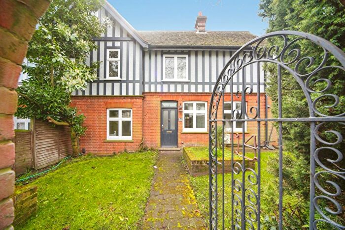 2 Bedroom Semi Detached House For Sale In Manor Road, Ipswich, Suffolk, IP4