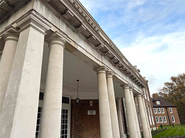 2 Bedroom Apartment For Sale In Brunswick Road, Deepcut, Camberley, Surrey, GU16