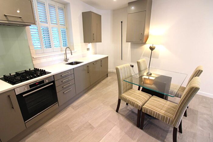 2 Bedroom End Of Terrace House To Rent In Stanley Close, Chipping Norton, OX7