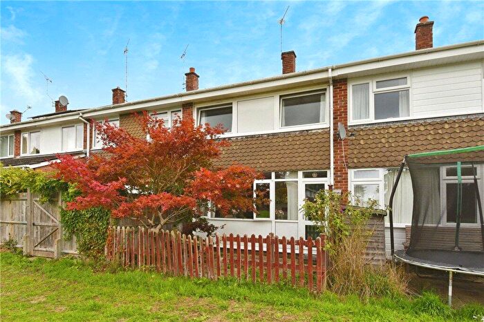 3 Bedroom Terraced House For Sale In Fairview Close, Romsey, Hampshire, SO51