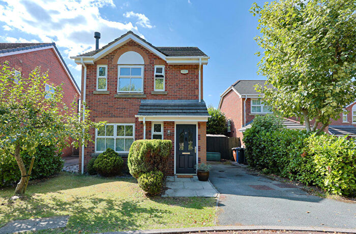 3 Bedroom Detached House For Sale In Poplar Drive, Coppull, Chorley, PR7