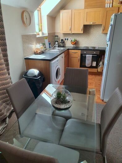 2 Bedroom Flat To Rent In Warren Way, Edgware HA8
