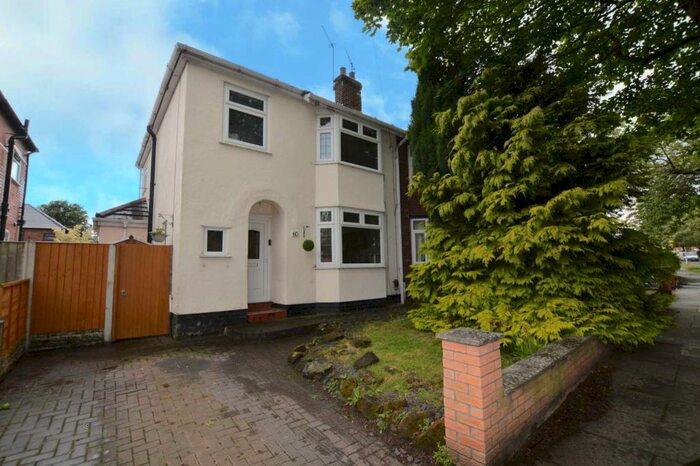 3 Bedroom Semi-Detached House For Sale In St David Road, Eastham, CH62