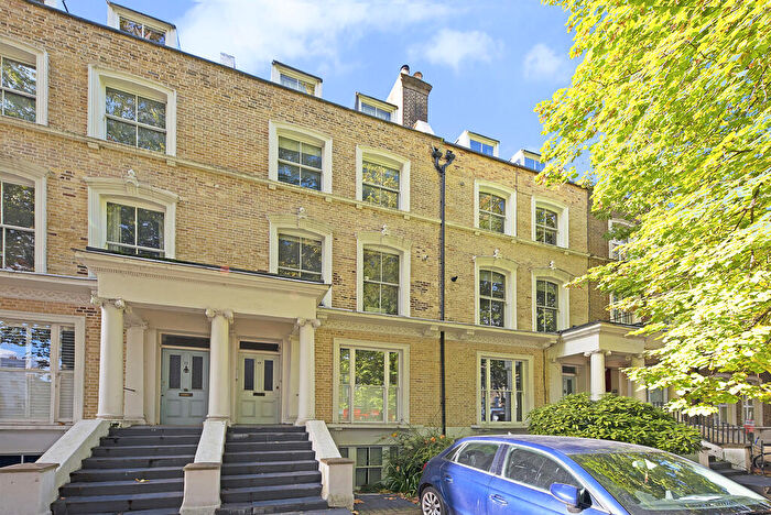 3 Bedroom Flat To Rent In Stamford Hill, N16