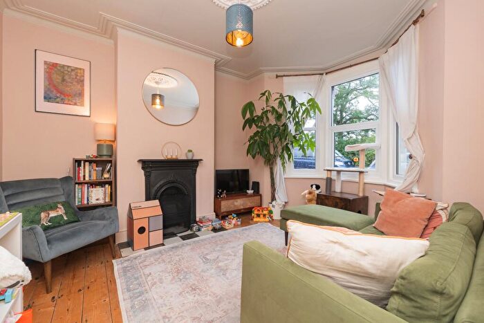 2 Bedroom Semi-Detached House For Sale In Pettigrove Road, Bristol, BS15