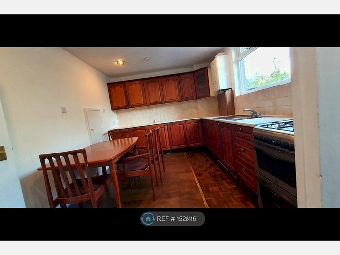 4 Bedroom Semi-Detached House To Rent In Ham Park Road, London, E7