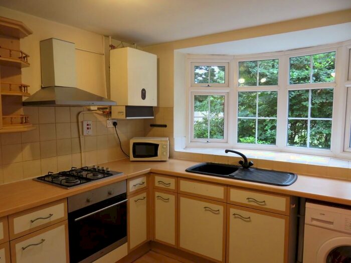 2 Bedroom Terraced House To Rent In Saxon Green, Nottingham, NG7