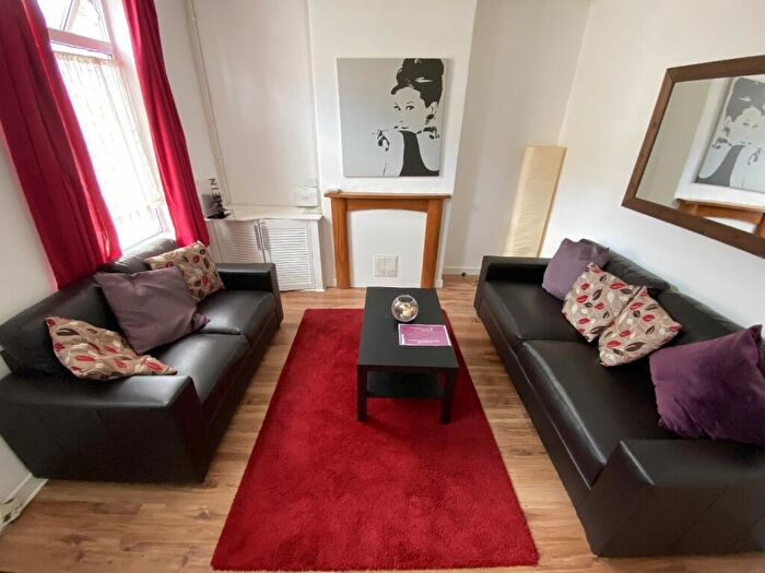 3 Bedroom House To Rent In Humber Road, Beeston, Nottingham, Nottinghamshire, NG9