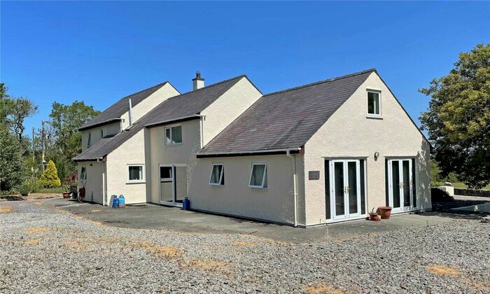 4 Bedroom Detached House For Sale In Rhostrehwfa, Llangefni, Anglesey, LL77