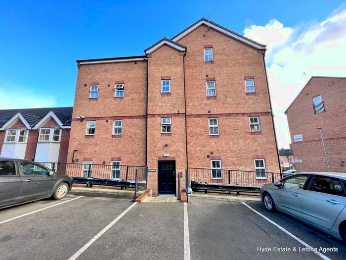 1 Bedroom Apartment To Rent In Richmond House, St. Andrews Square, Stoke-on-Trent, ST4