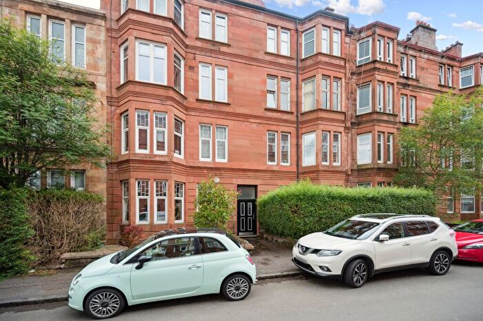 1 Bedroom Flat To Rent In Walton Street, Flat /, Shawlands, Glasgow, G41