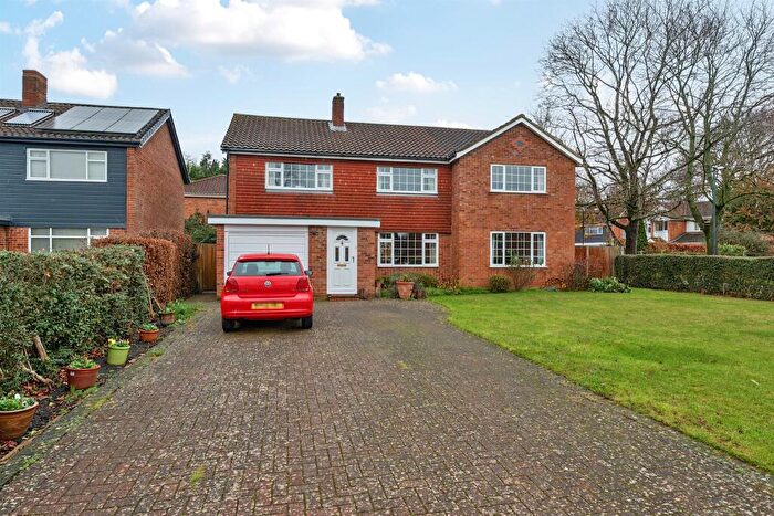 4 Bedroom Detached House For Sale In Webster Close, Maidenhead, SL6