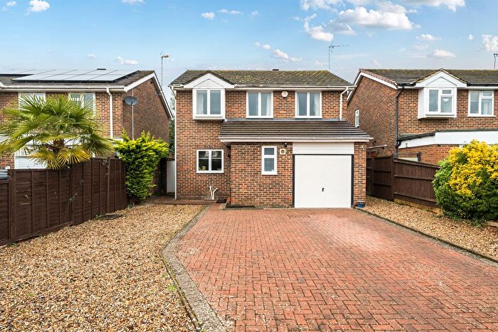 4 Bedroom Detached House For Sale In Thurlby Way, Maidenhead, SL6