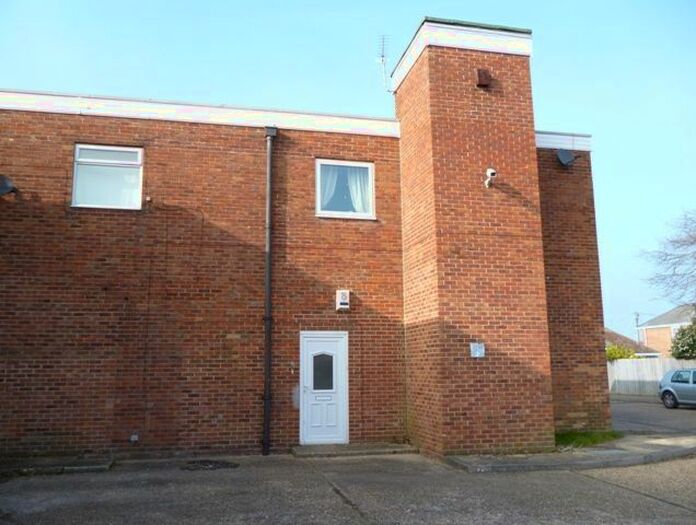 Studio To Rent In The Precinct, Holbury SO45