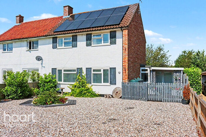 2 Bedroom Semi Detached House For Sale In School Lane, Thetford, IP26